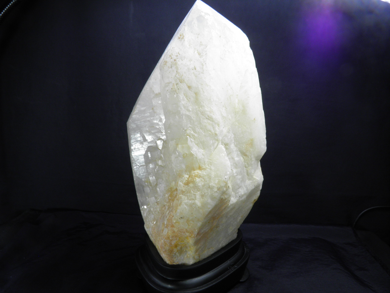 대성당 석영 (cathedral quartz)