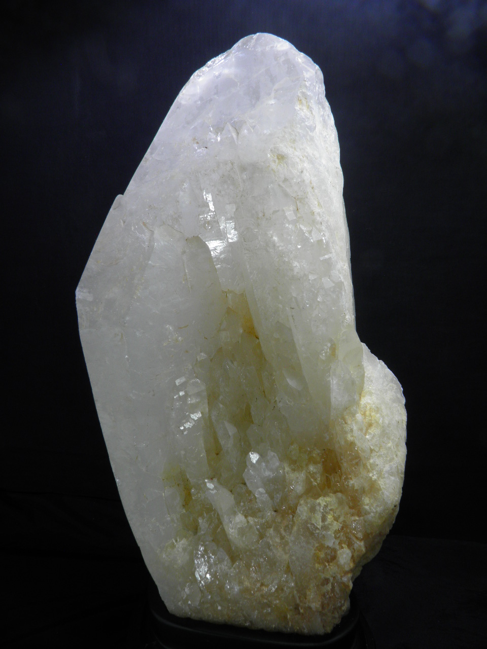 대성당 석영 (cathedral quartz)