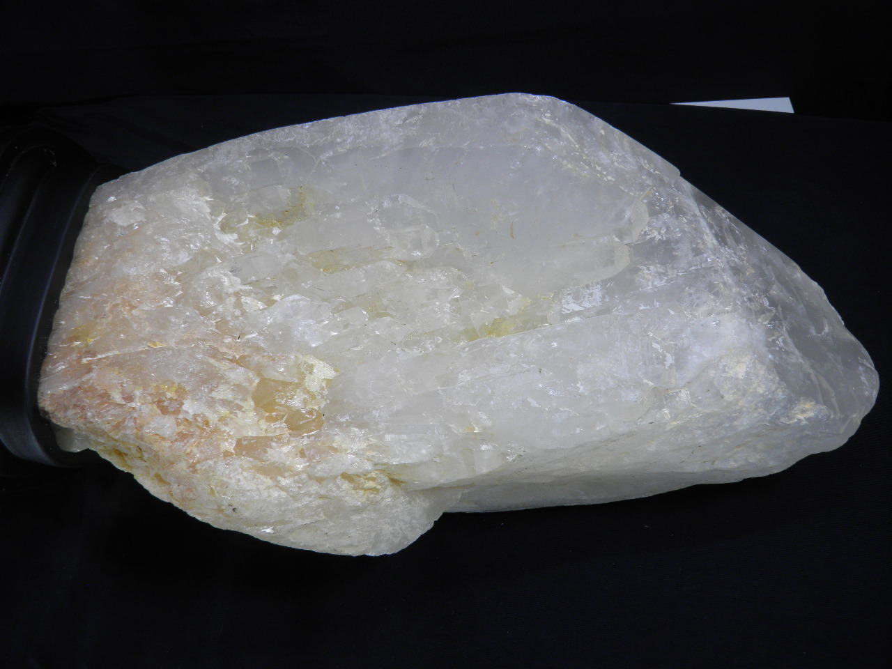 대성당 석영 (cathedral quartz)