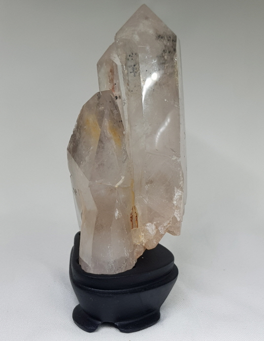 더블 터미네이트 쿼츠(Double-Terminated Quartz)