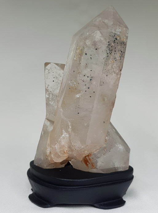 더블 터미네이트 쿼츠(Double-Terminated Quartz)